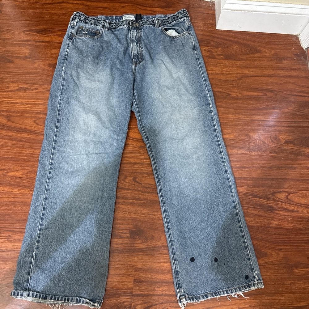 DKNY Men's Relaxed Blue Jeans